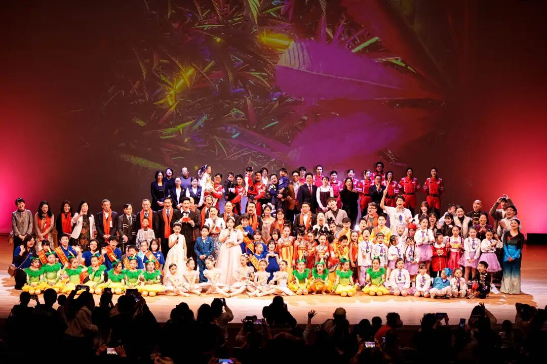 Curtain call at Tokyo Kids Gala